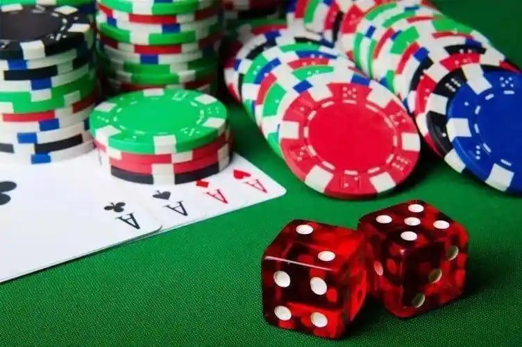 Permainan slot online dengan tema menarik dan jackpot besar